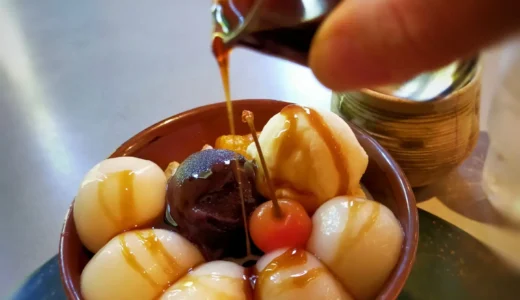 【鎌倉】茶房雲母（きらら）大きなむにゅむにゅ白玉の入ったあんみつが名物